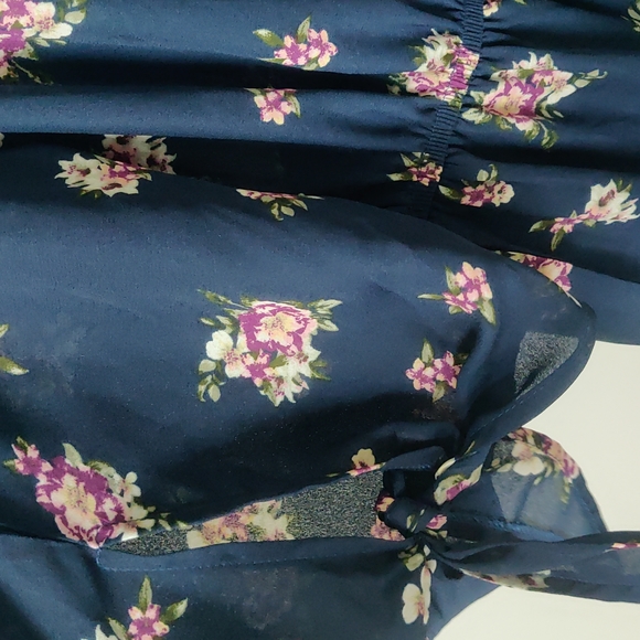 Blue off the shoulder dress - Picture 4 of 9